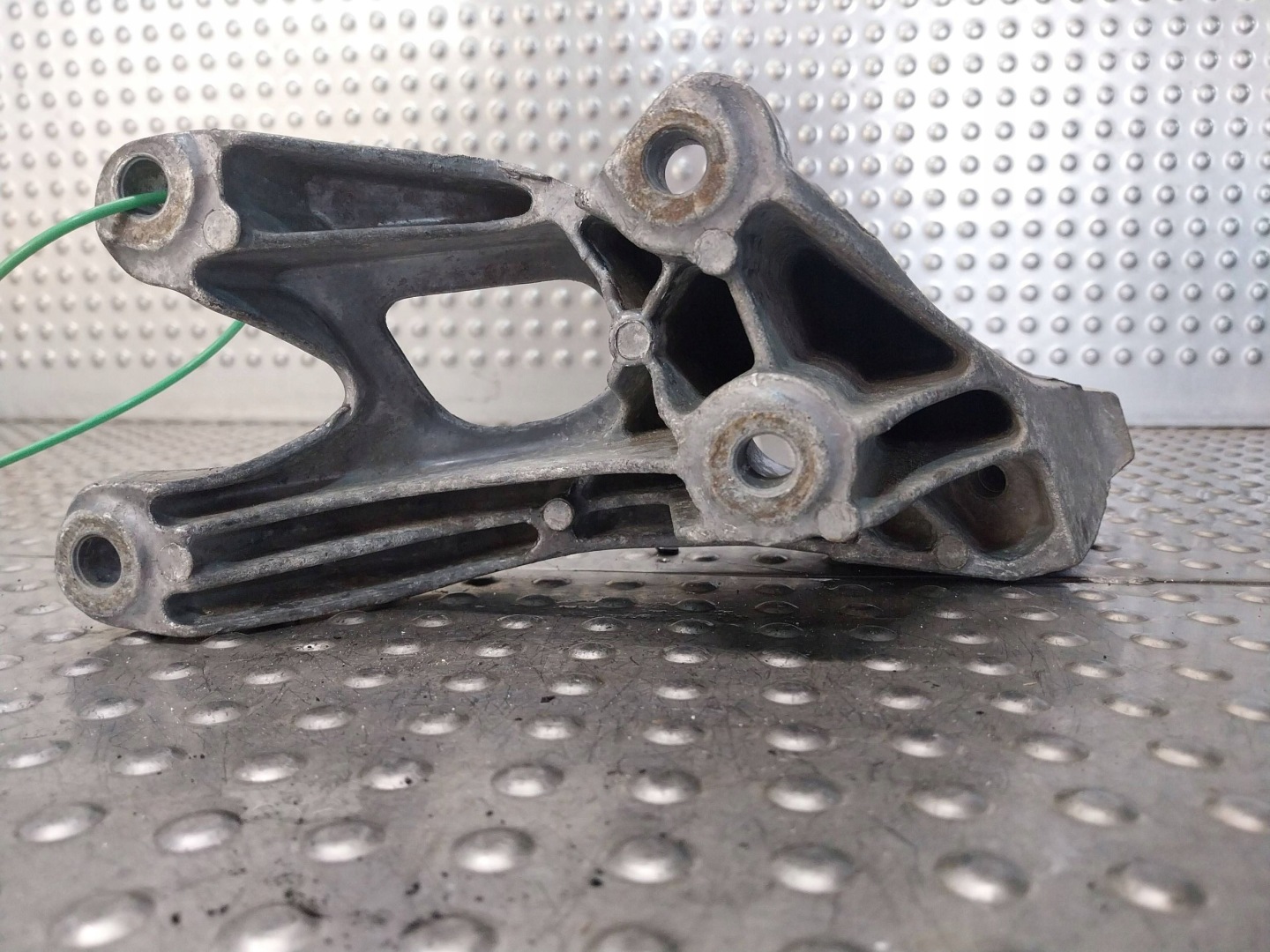 Support Support Moteur 8K0199307BE AUDI A4 B8 A5 8T A6 C7 Q5 2.0TDI