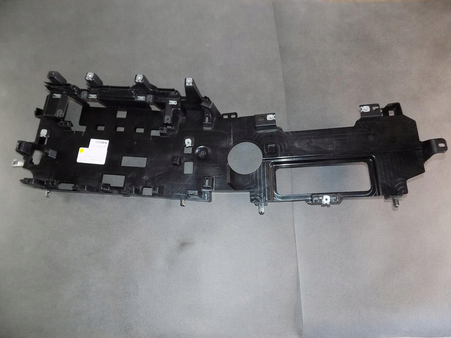 VW TOUAREG III frame MOCUJACA 761880215