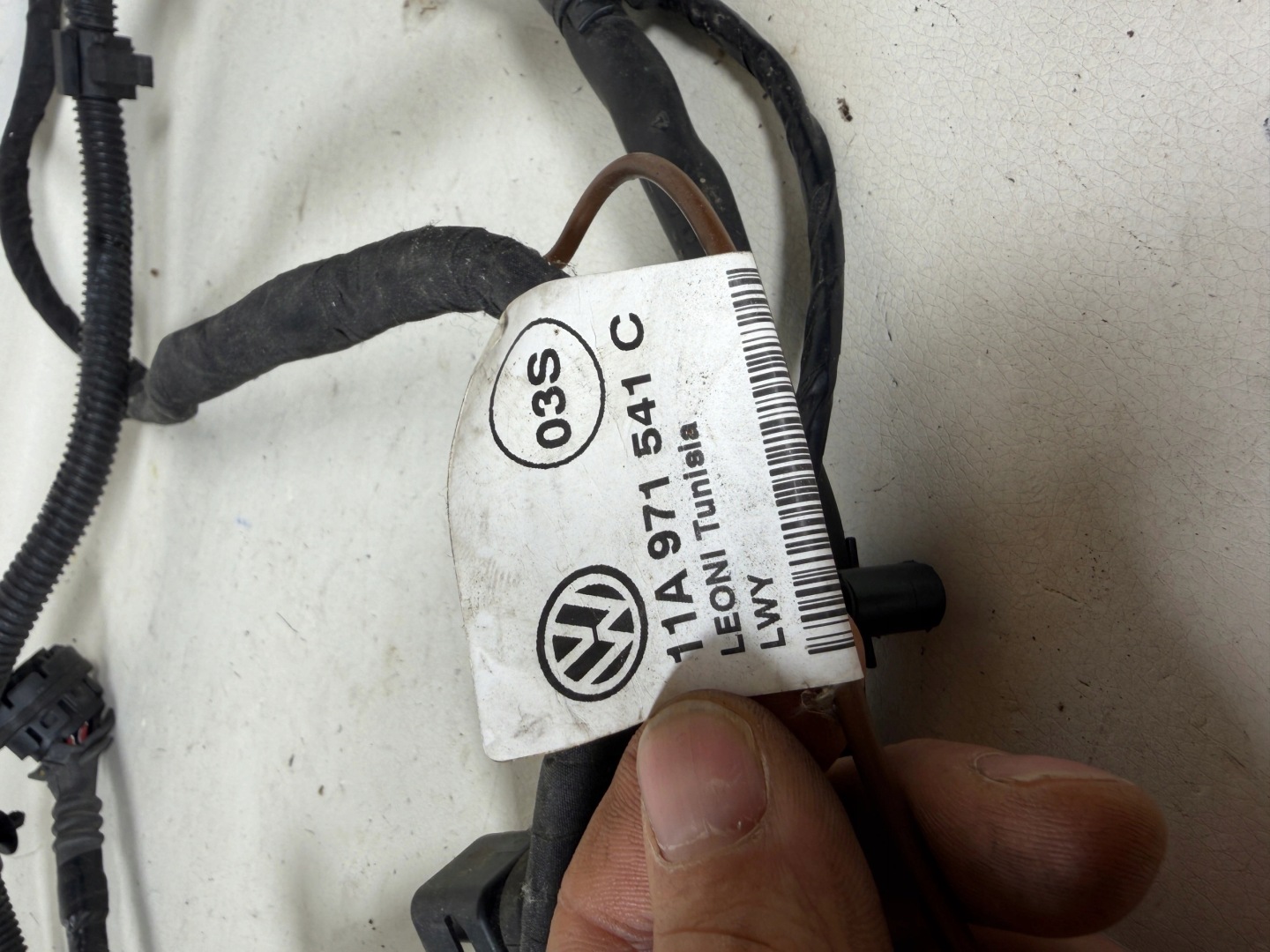 VW ID4 Q4 E-TRON bundle wiring HAKA rear part 11A971541C