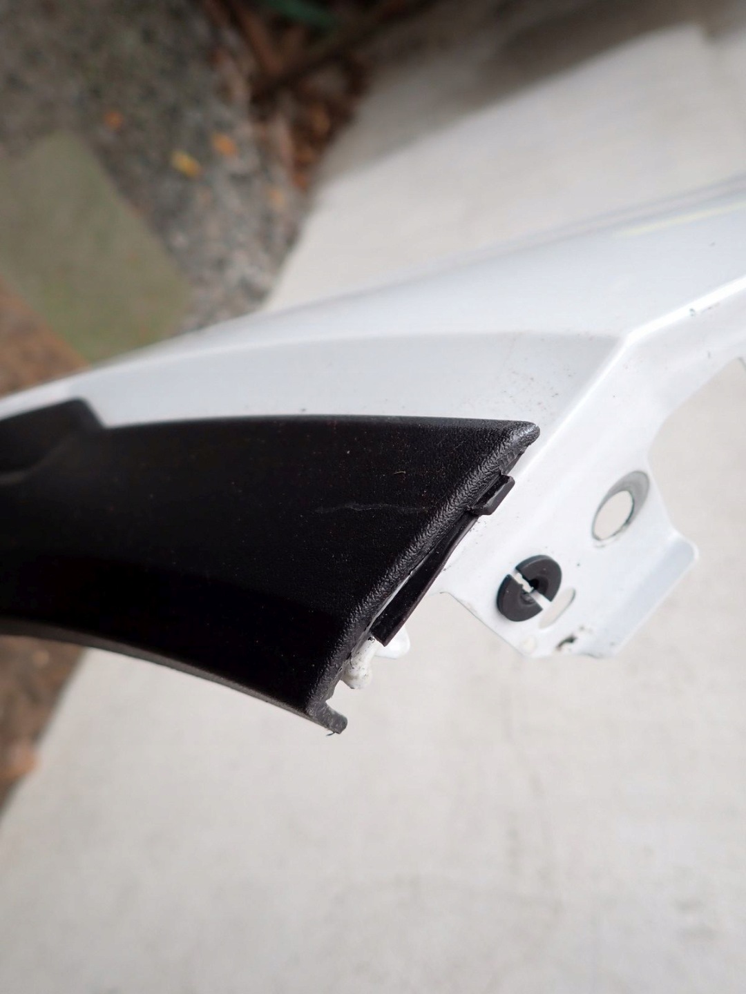 fender right front front SKODA ENYAQ EV 5AC 5LA 2021- 5LA821022A