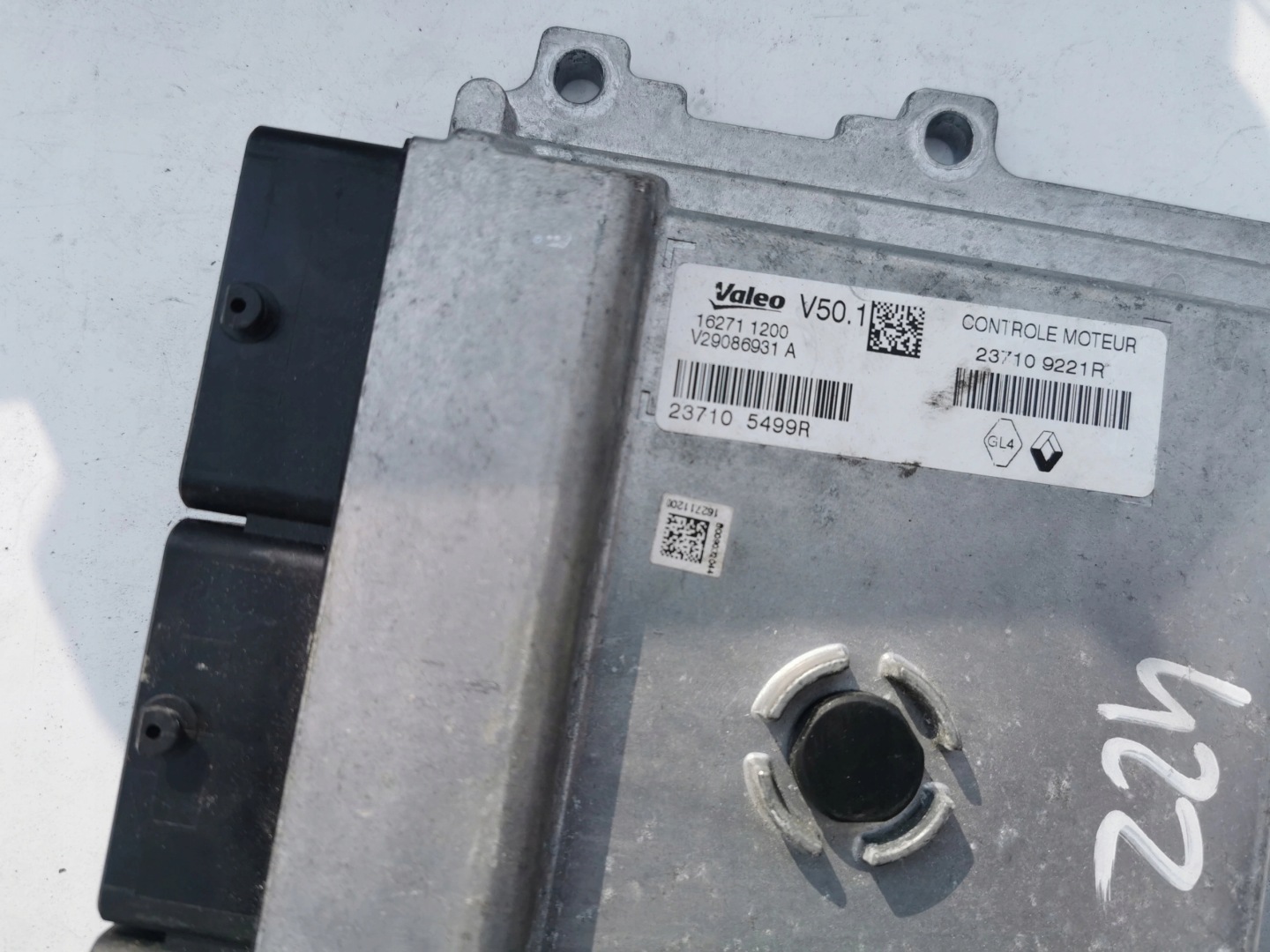 RENAULT CLIO 0.9B V29086931A 237105499R computer E