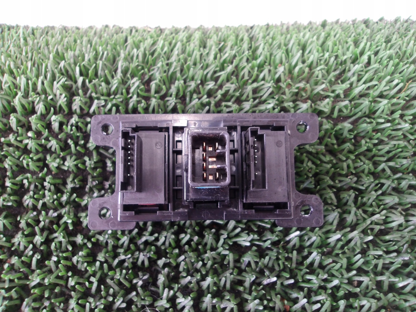 SANTA FE II 06- button PANEL GRZANIA seats 4WD