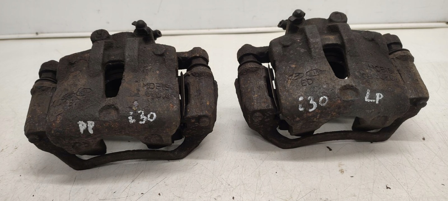 caliper front front right left Hyundai i30 LIFT