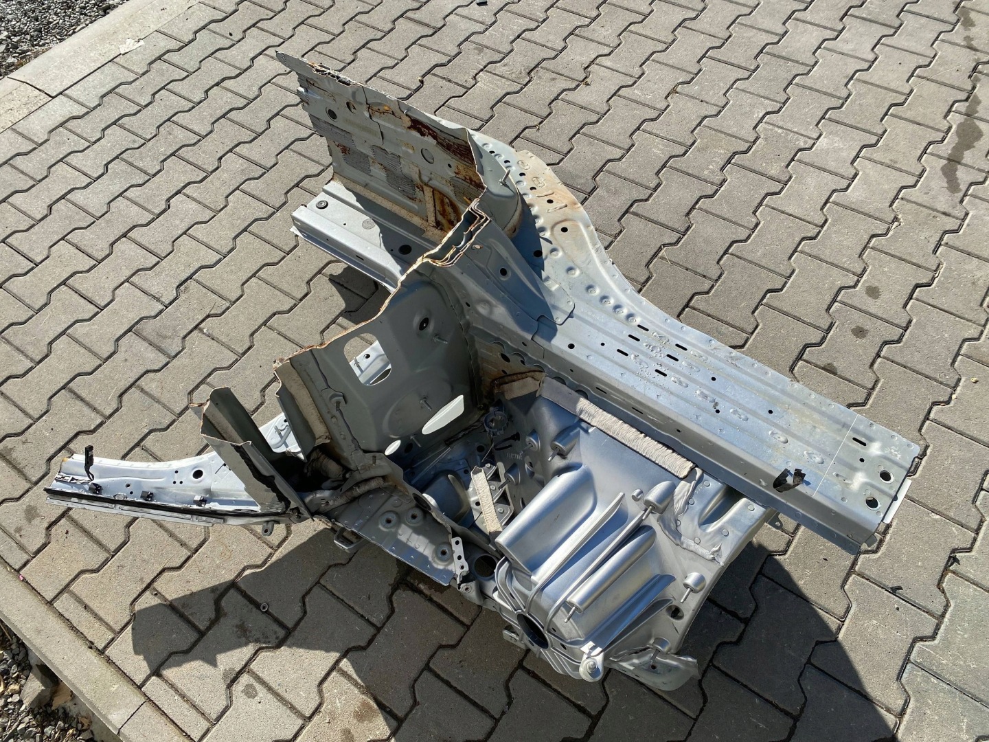 quarter right front Cadillac CTS III 2014+