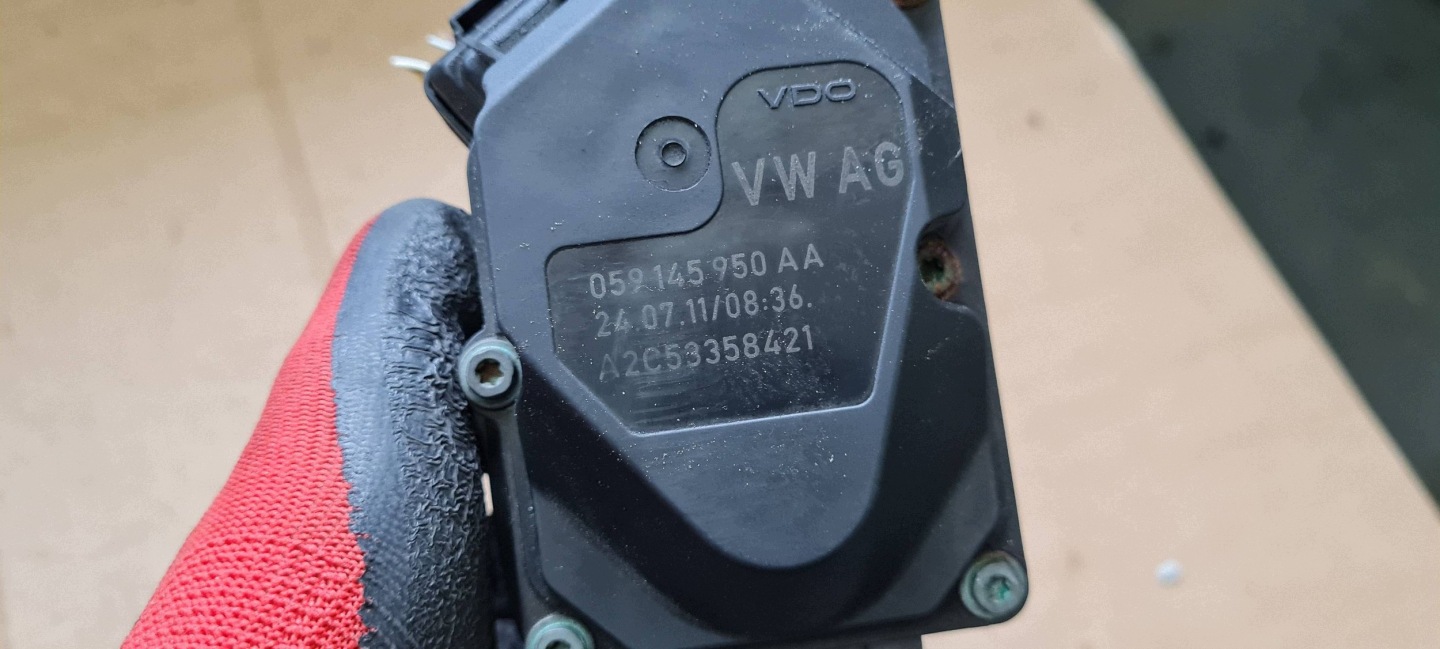 A7 4G Valvola a farfalla Motore 3.0 TDI 059145950AA A7 4G Q7 A4 B8 A5