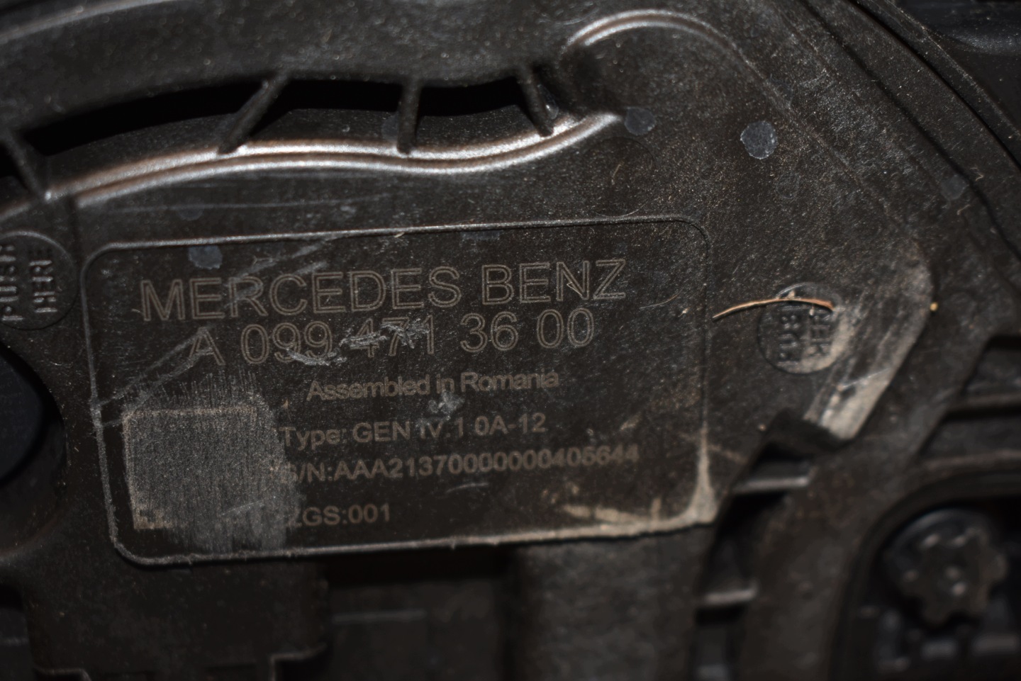 behälter ADBLUE MERCEDES W214 A2144701200 1