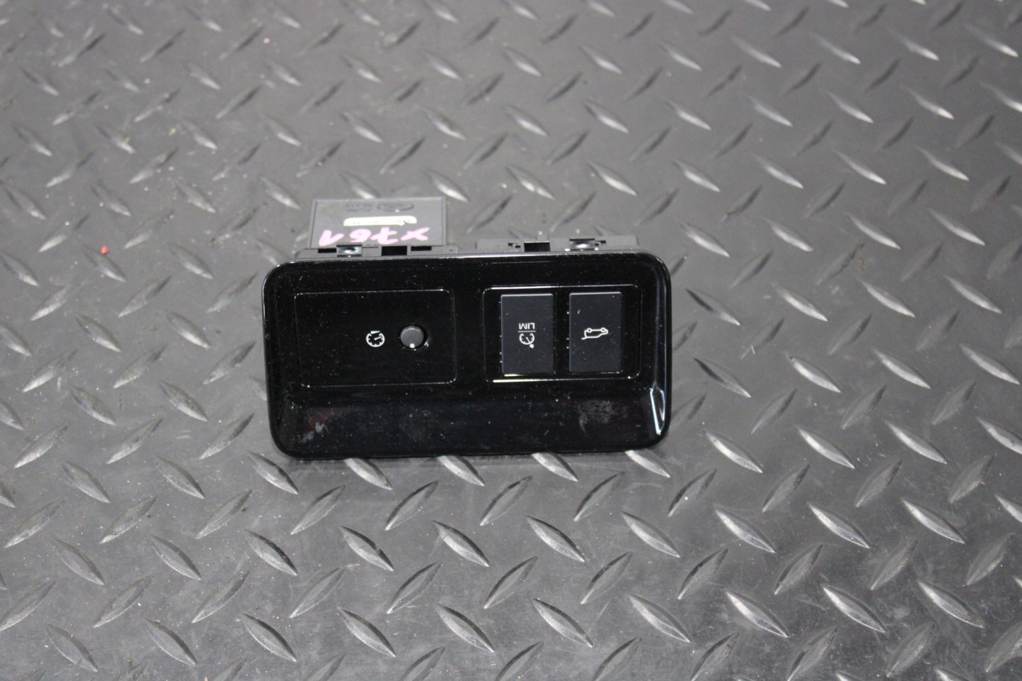 opening control switch bonnet ASYSTENTA JAGUAR F-PACE X761 KK83-11654-BA