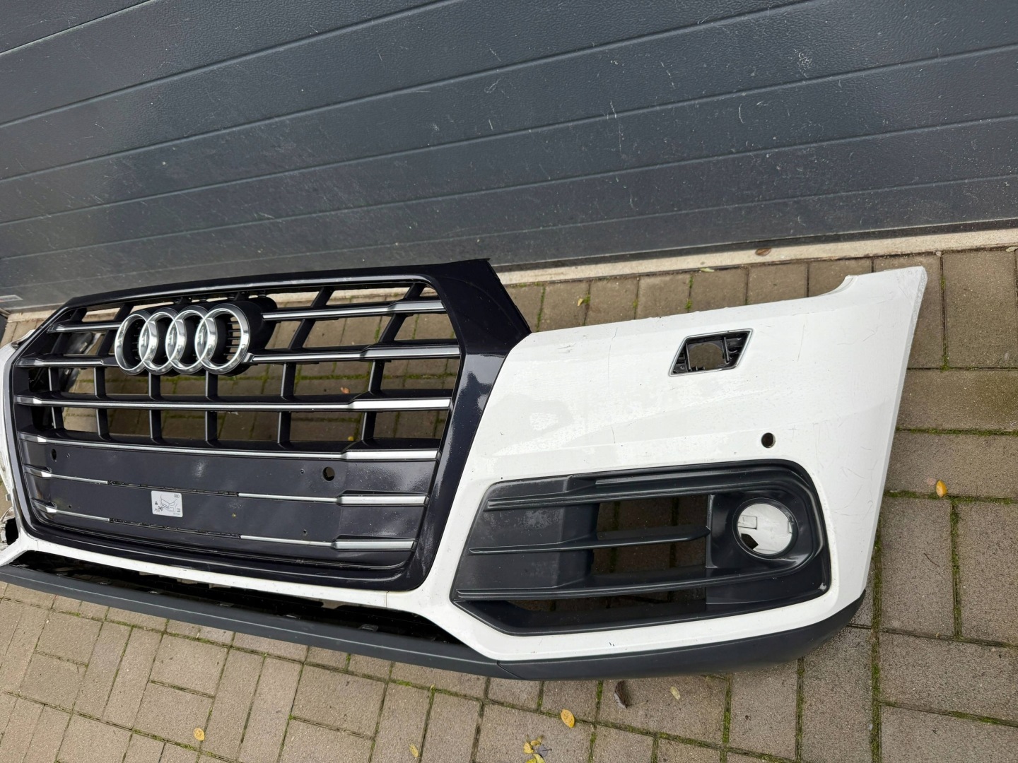 Audi Q5 SQ5 17- nárazník předek přední basic