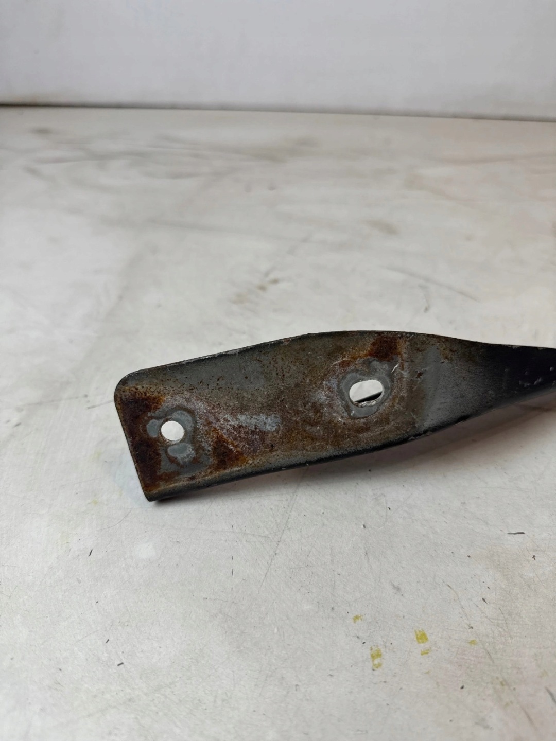 hinge bonnets front front left Renault Koleos and