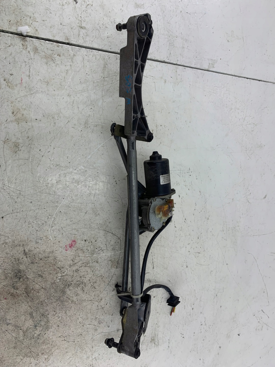 MERCEDES W203 wiper mechanism front A2038200342