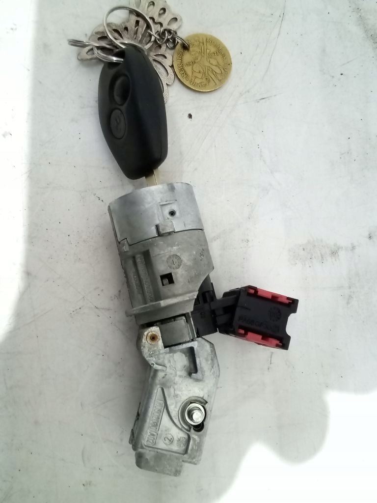 Renault Clio III ignition z kluczykiem
