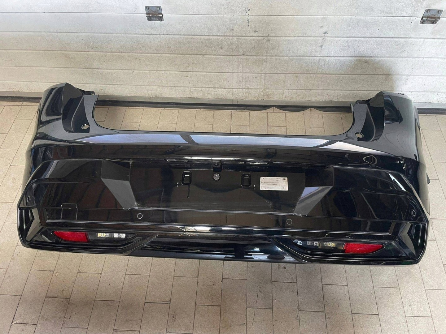Stoßstange hinten heck Renault Megane E-Tech TEGNE schwarzer 6PDC