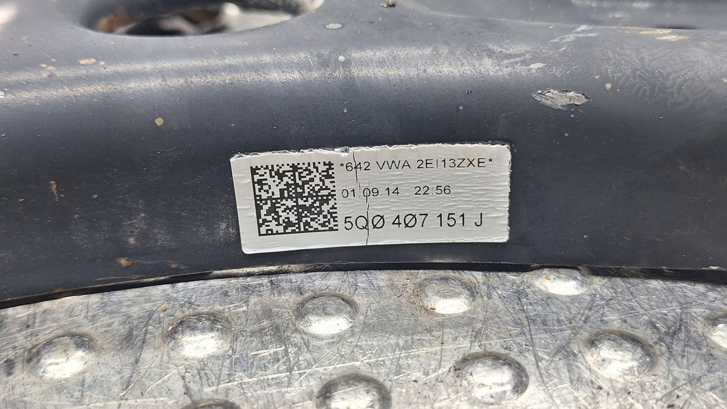 arm left front 5Q0407151J AUDI A3 8V OCTAVIA III LEON III 5F GOLF VII