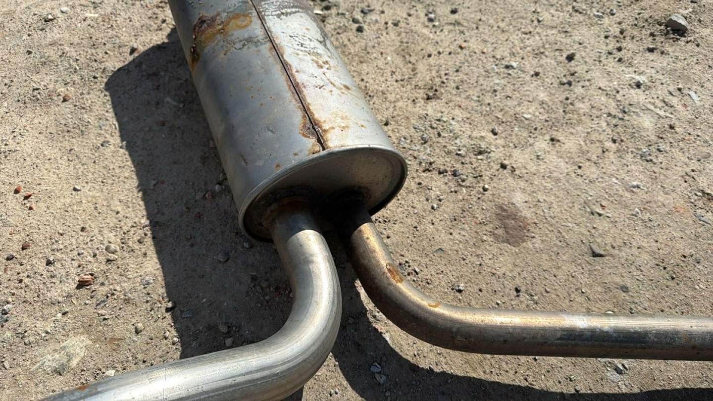 pipe exhaust exhaust pipe OPEL VIVARO 1.9 2.0 DCI RENAULT TRAFIC