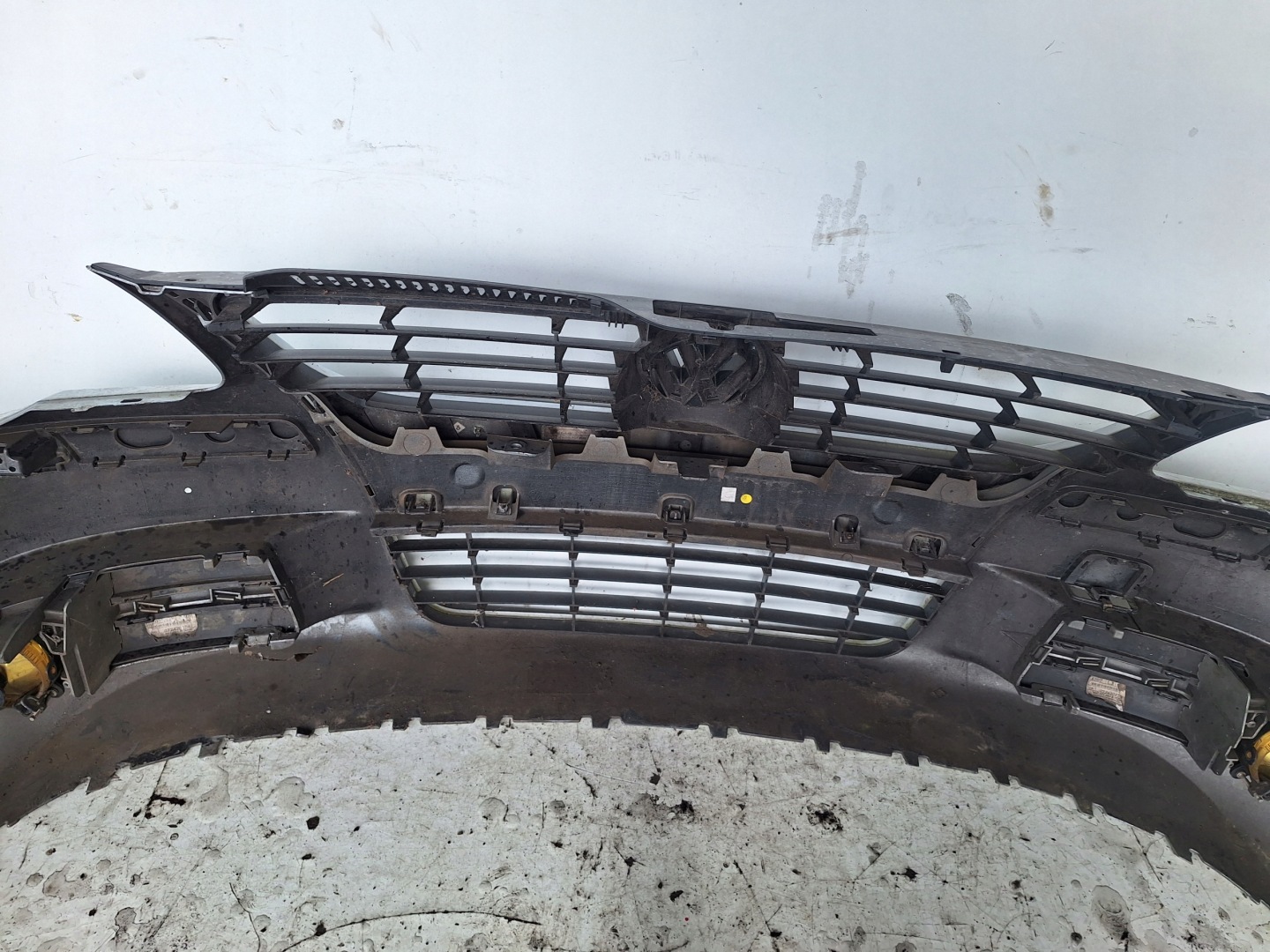 VOLKSWAGEN EOS 05-10 bumper