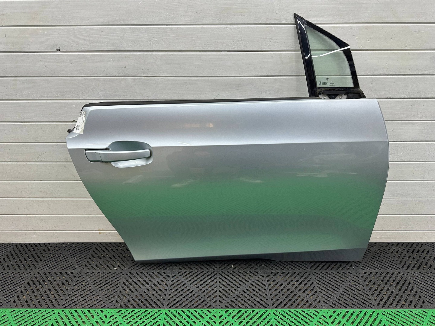 door front front side right BMW i3 complete