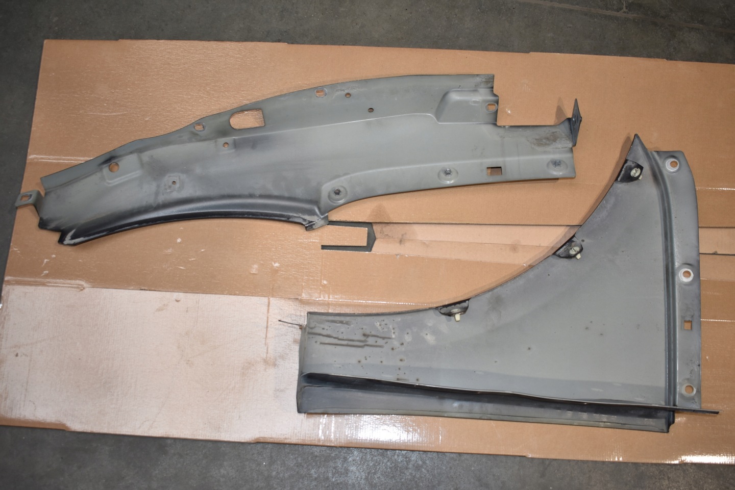 IDEALNY fender front front right colour M7S PORSCHE MACAN 1