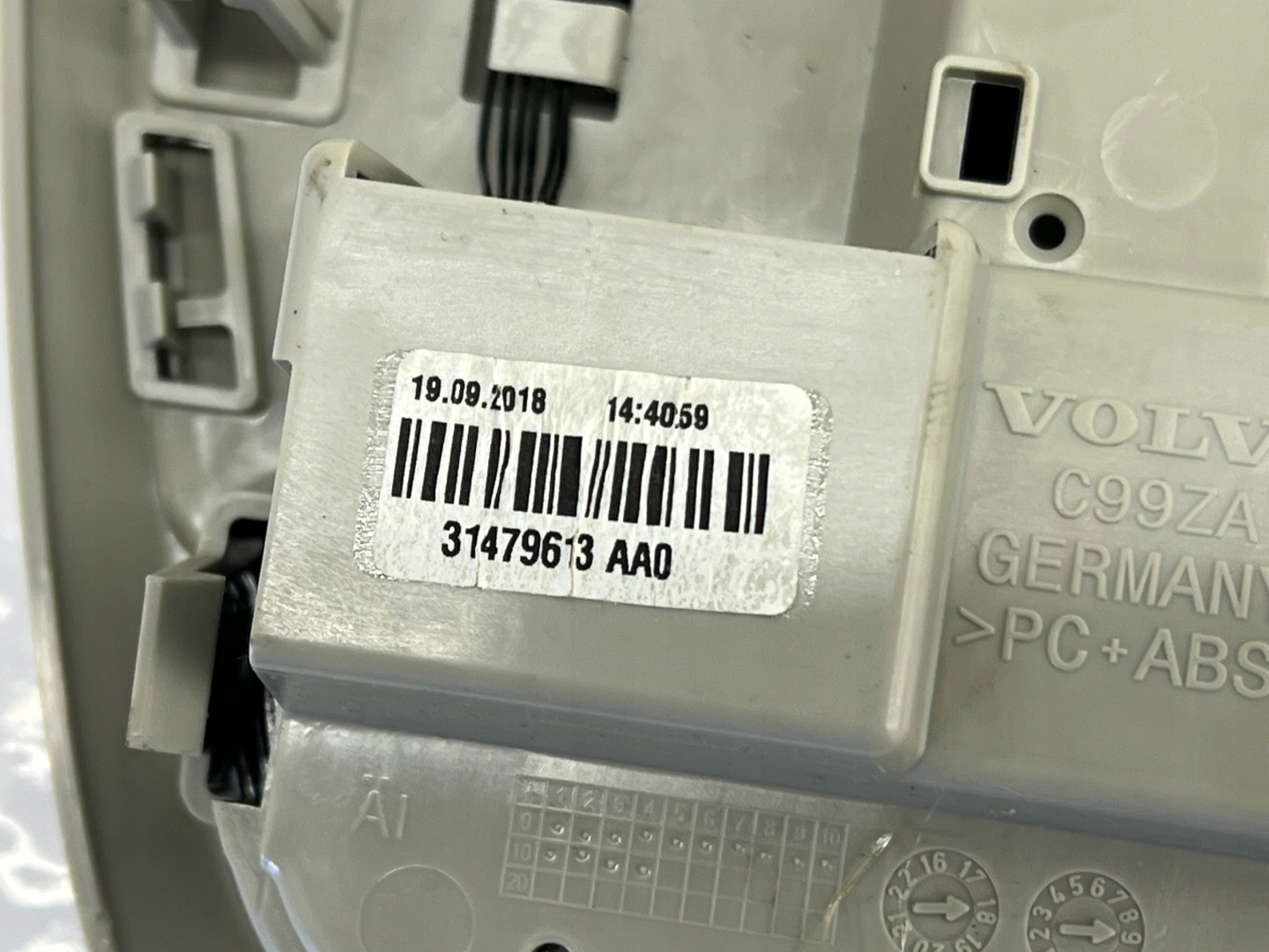 light lighting of the interior front 31479613 VOLVO V60 2 II 18-21