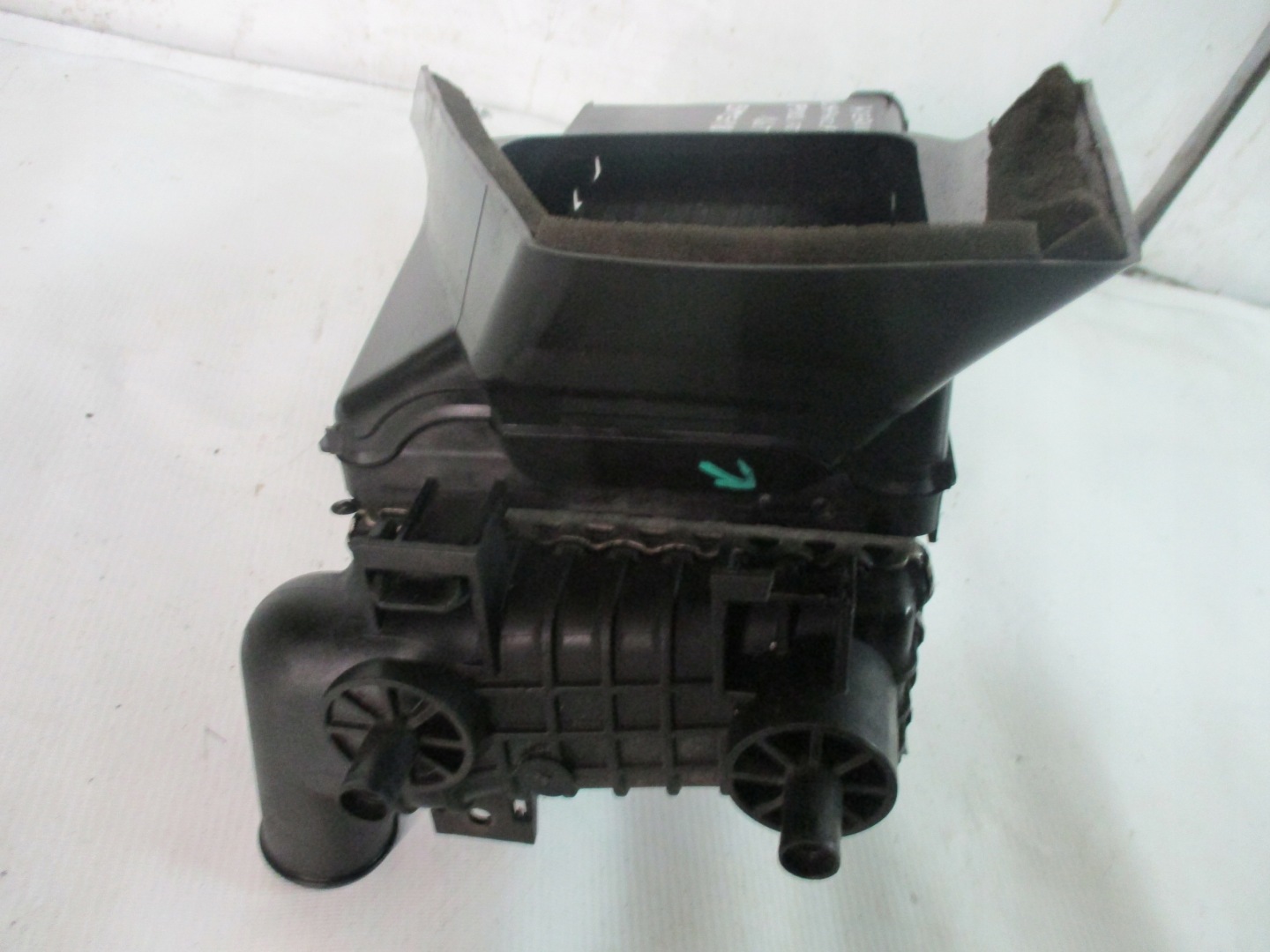Kühler intercooler Focus MK3 1,6 TDCI BV61-9L440-CG