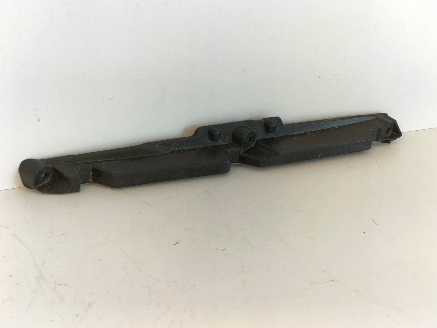 support holder below lampe reflektor front left HYUNDAI I30 III 17-20