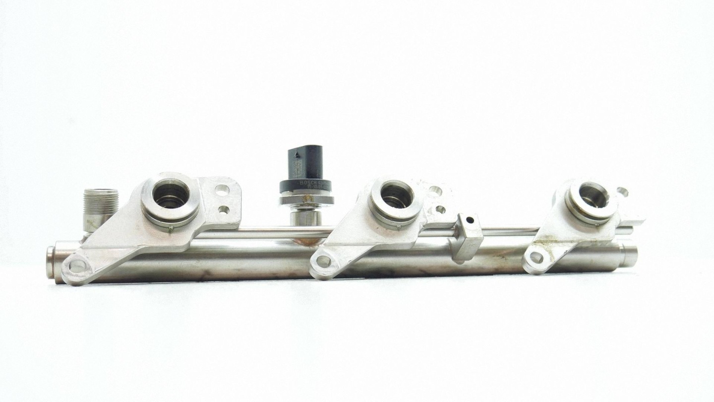 Rampe injection MERCEDES W205 3.0 A2760781245