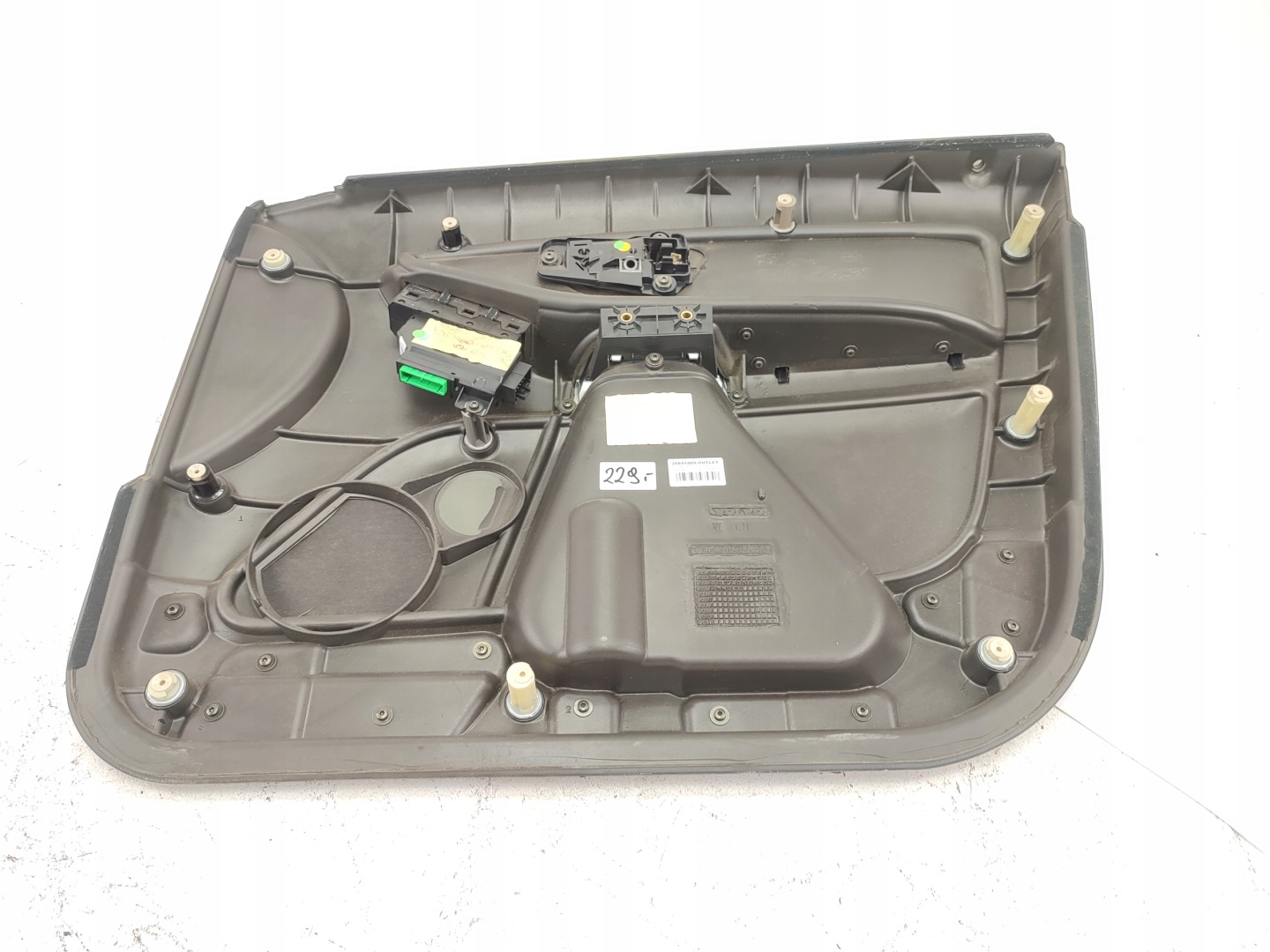 side door left front EUROPA VOLVO XC90 and 2002-... - 39995409