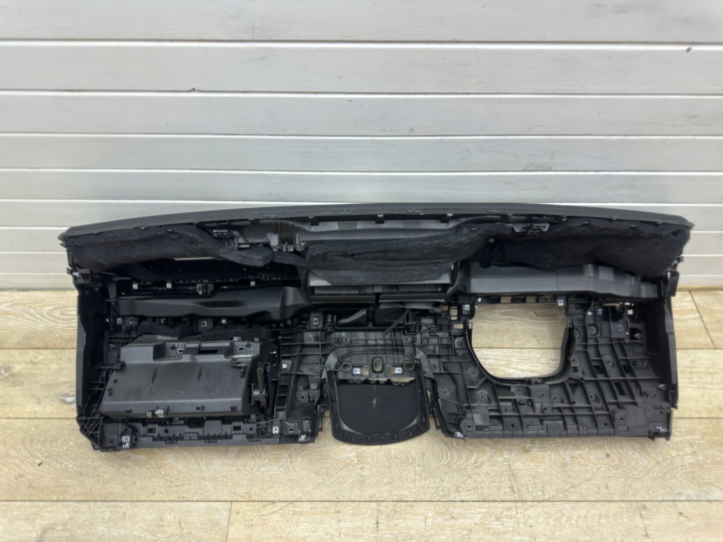 BMW X1 U11 2022 dashboard instrument panel leather black