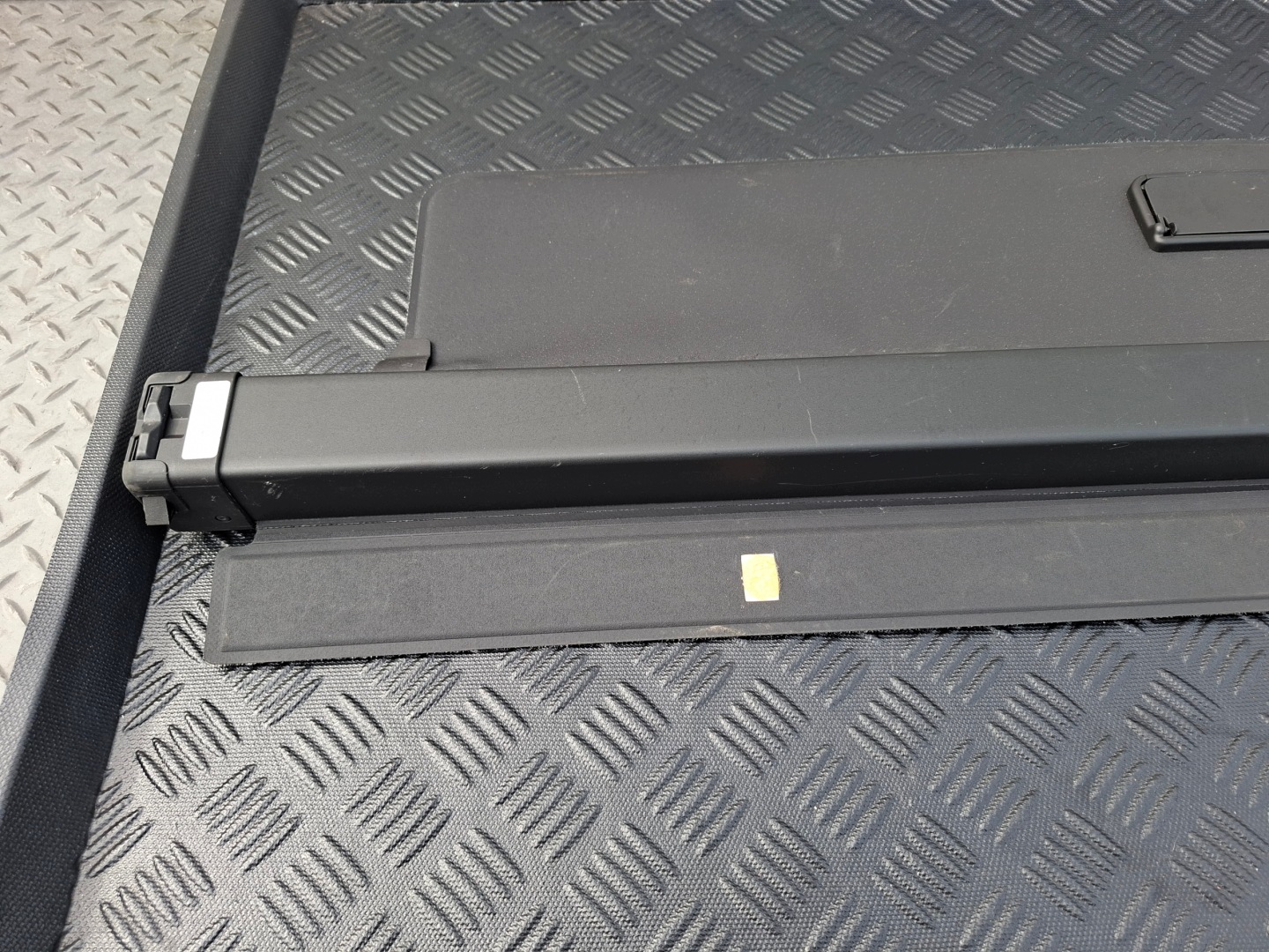 blinds boot rear part rear black 39841508 VOLVO XC60 II