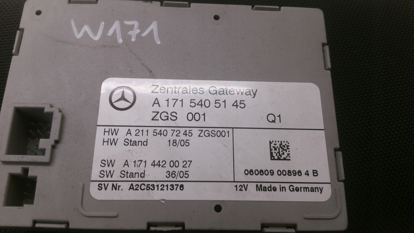 module gateway 1715405145 Mercedes W171