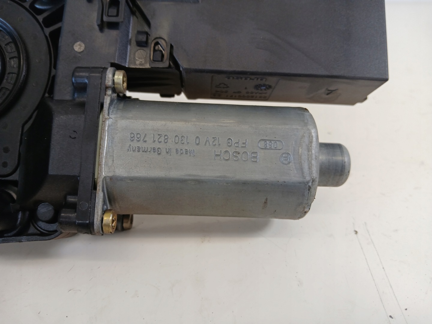PEUGEOT 307 mini motor windows right front 9634457480