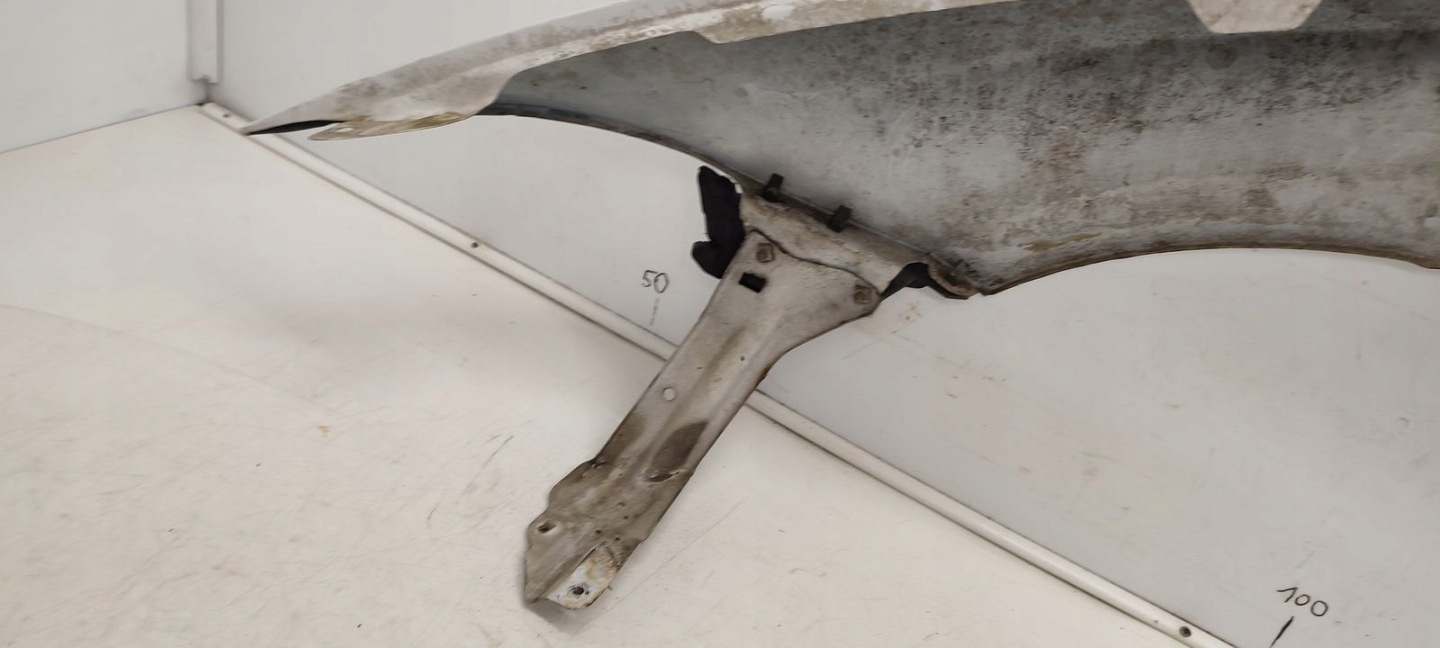 fender right front front Seat Leon II LIFT LB9A