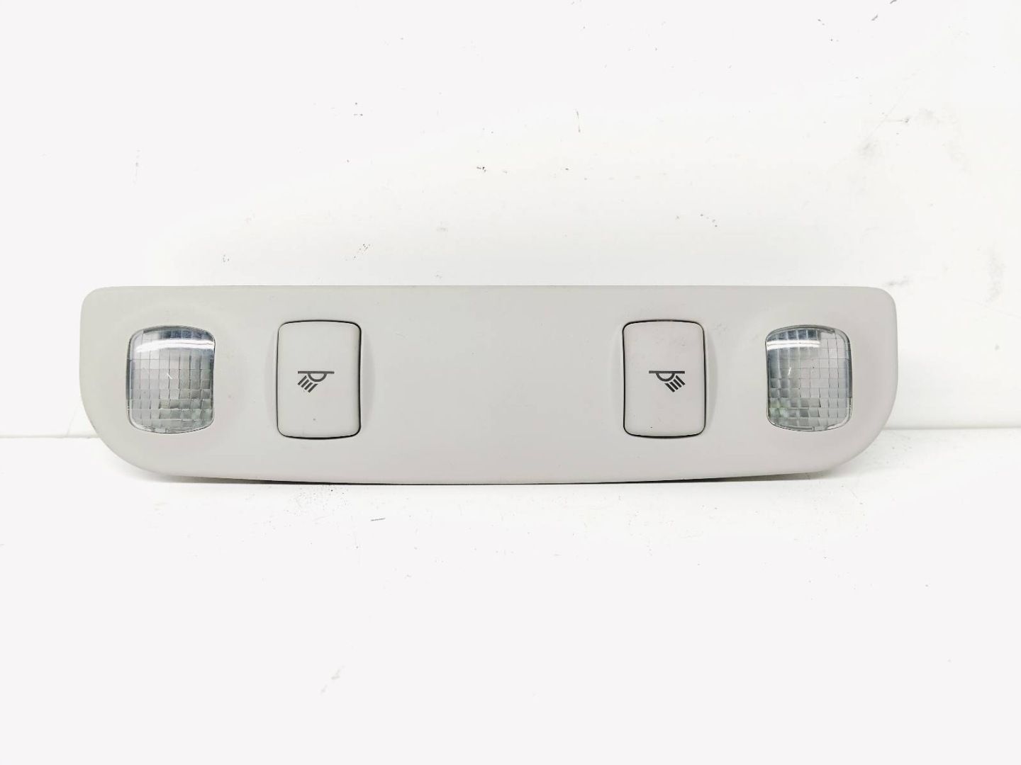 FANALE Oswietlenie interna Audi A3 8P 2.0 TDI 8E0947111A
