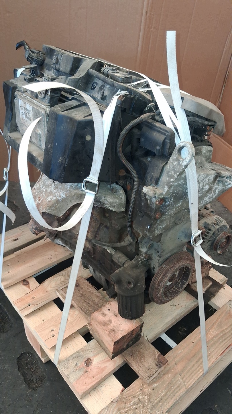 engine 1.2 16V D7F702 complete RENAULT KANGOO CLIO II THALIA DO MONTAZU