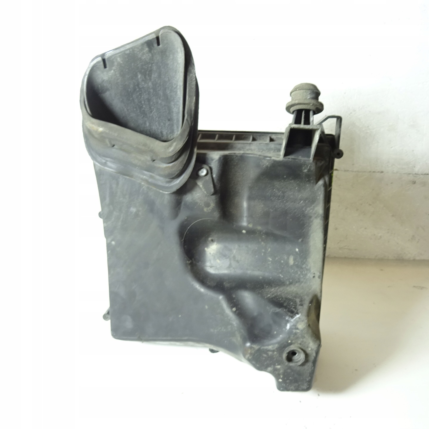 OPEL ASTRA J Gehäuse filter luft 13272777