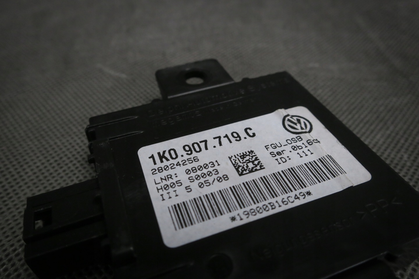 alarm module control unit Audi A3 8P Golv V VI 1K0907719C