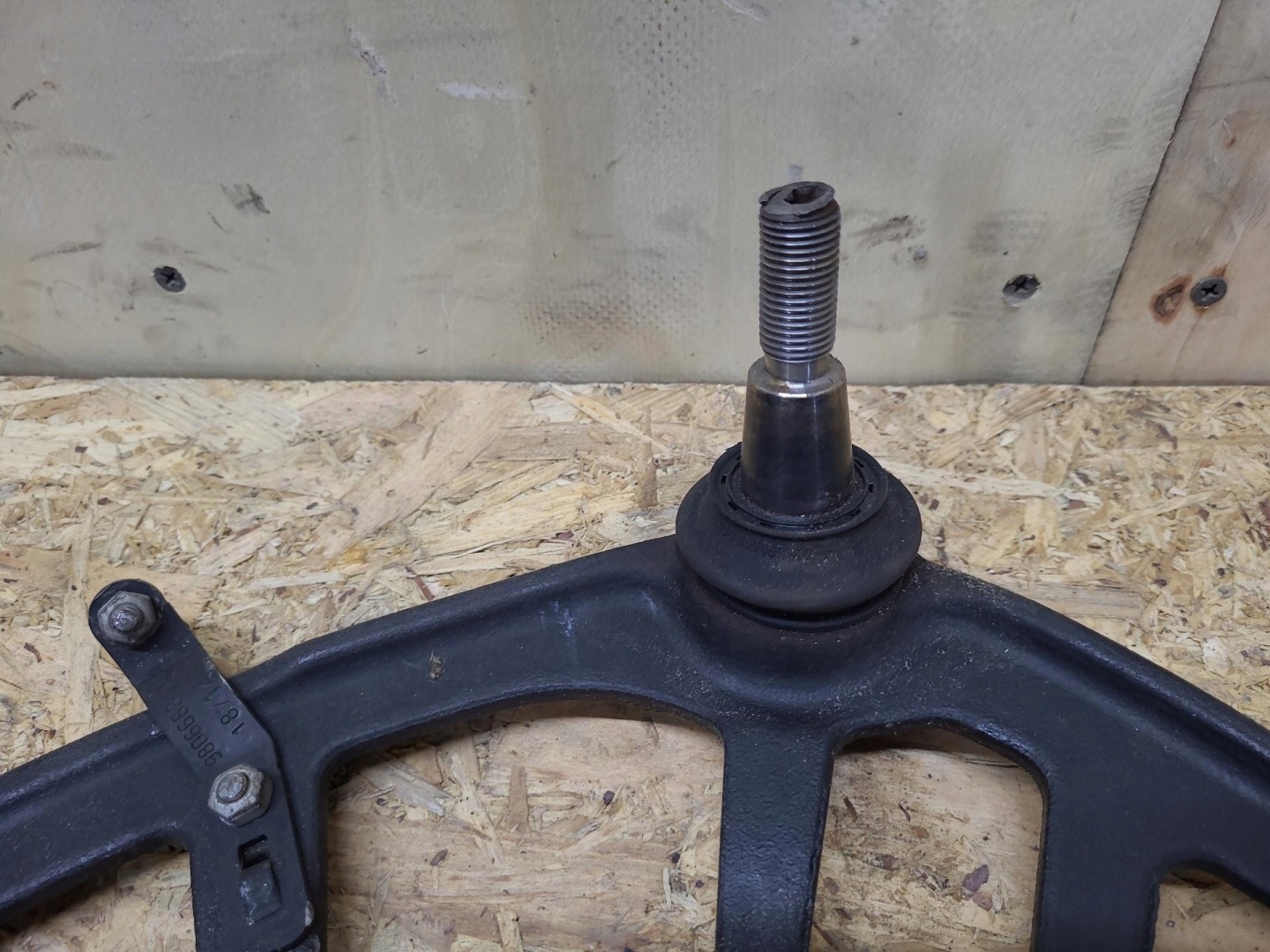 arm front right side Mini Countryman R60 2014 9806520