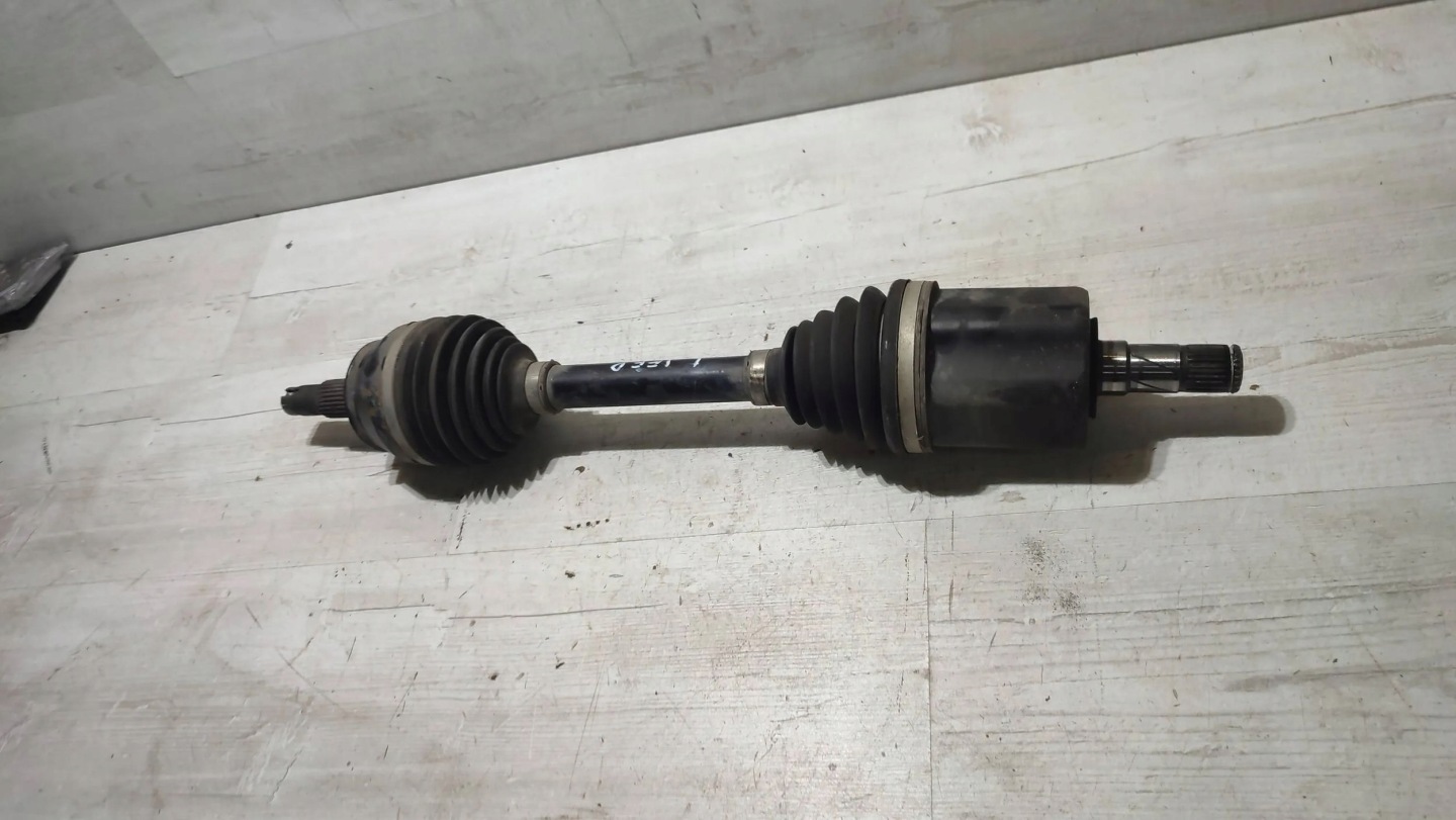 Jeep Cherokee 2015 left side semi-axis front