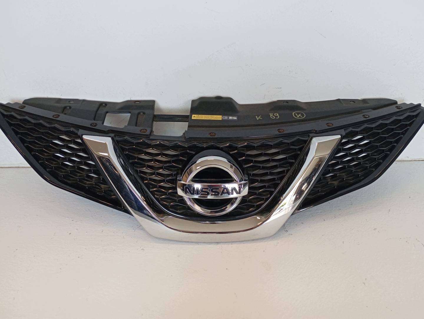 Grille NISSAN QASHQAI II J11