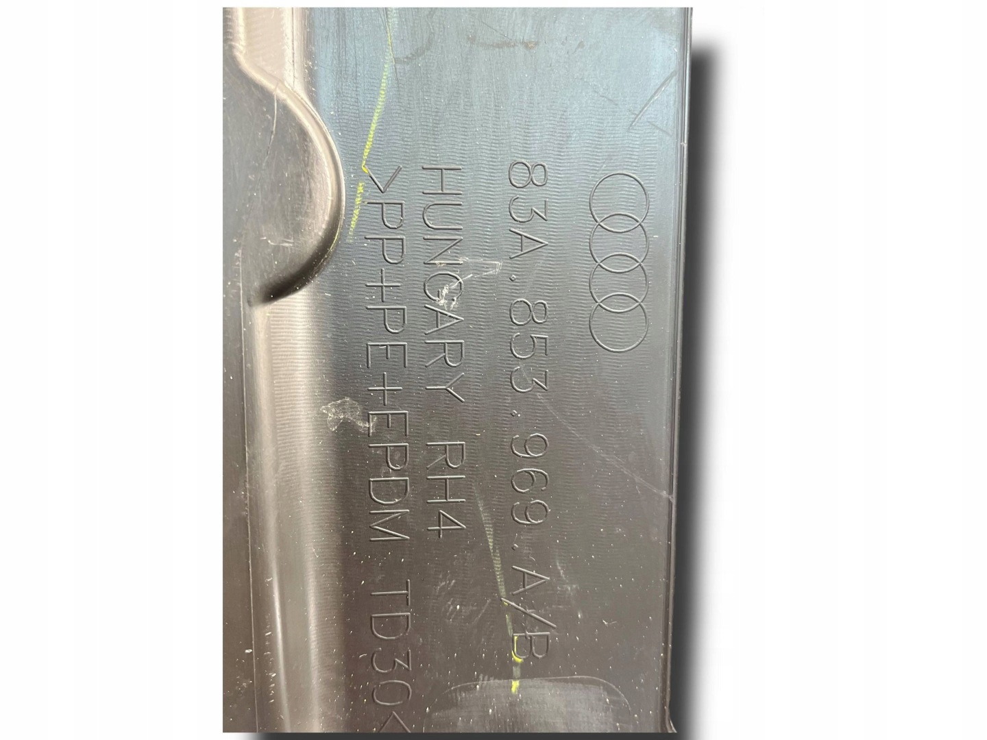 moulding door left rear part AUDI Q3 83A 83A853969A/B !J