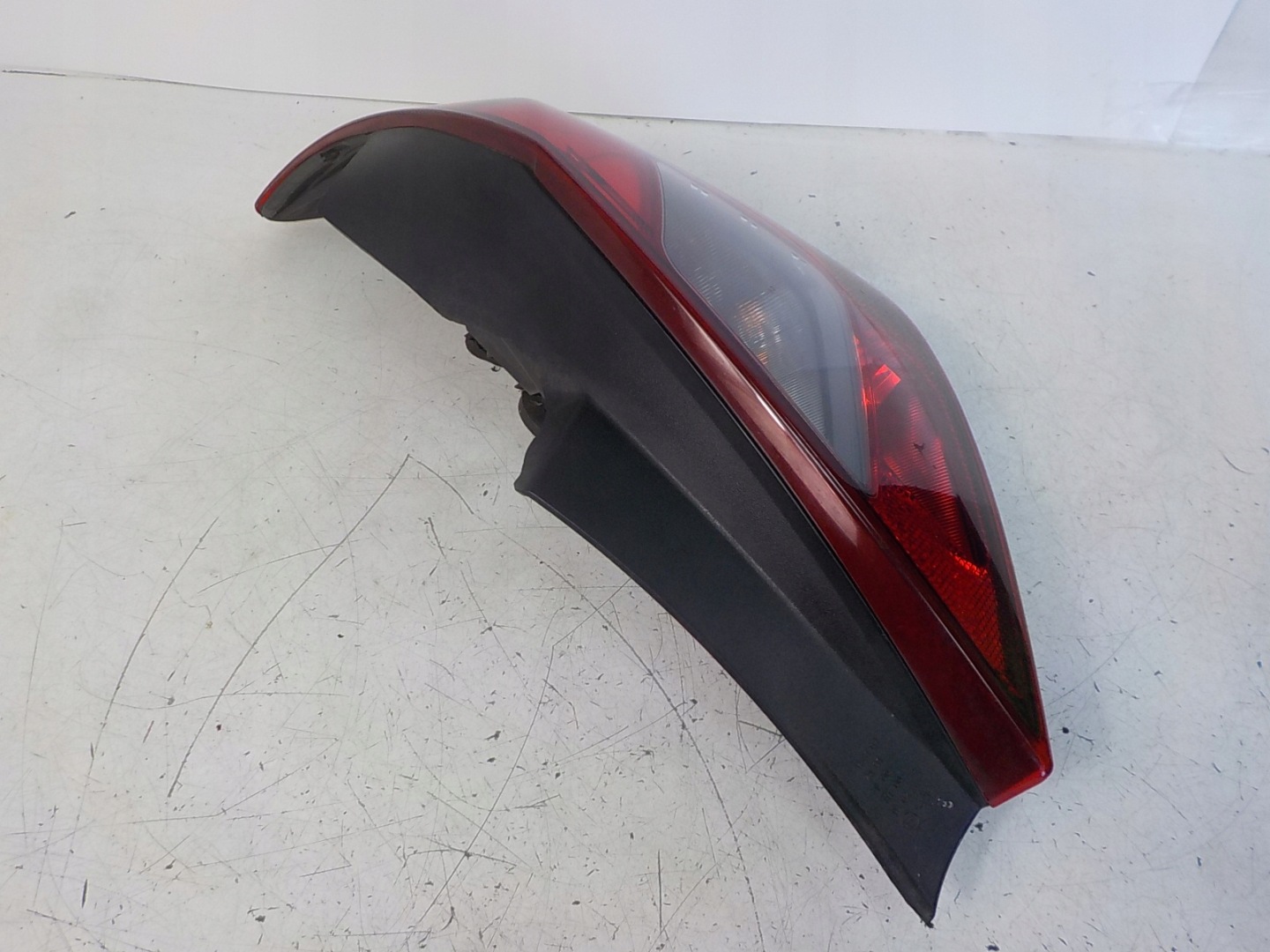 OPEL CORSA D 5D light right rear part rear CIEMNA