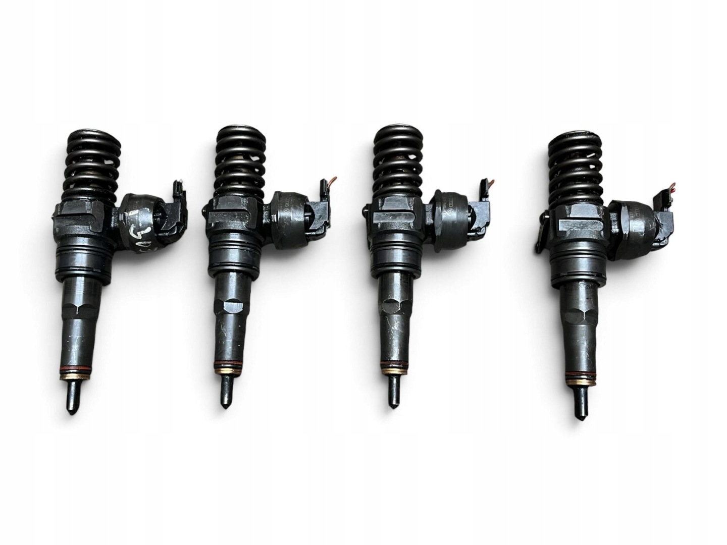 injector Skoda Roomster 2008 038130073AG
