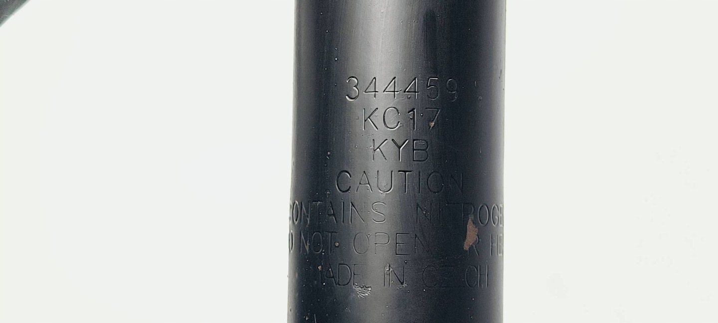 Stoßdämpfer links heck 344459 AUDI A3 8P