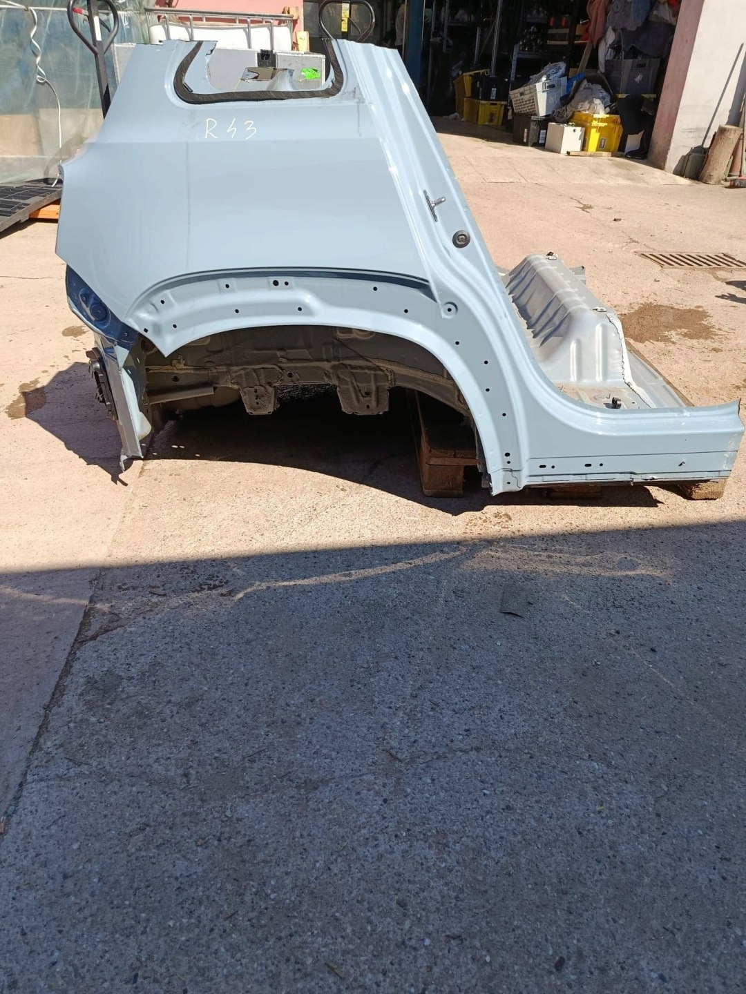 quarter rear fender rear part side right Renault 4 BIYZE