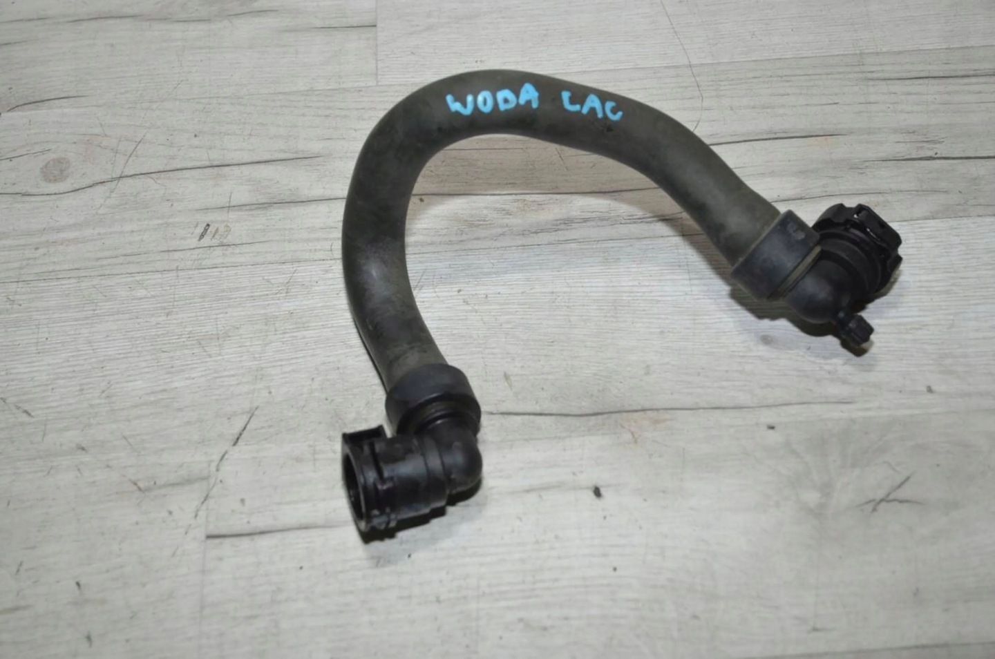 Citroen C4 Cactus 2016 wiring / hose radiator