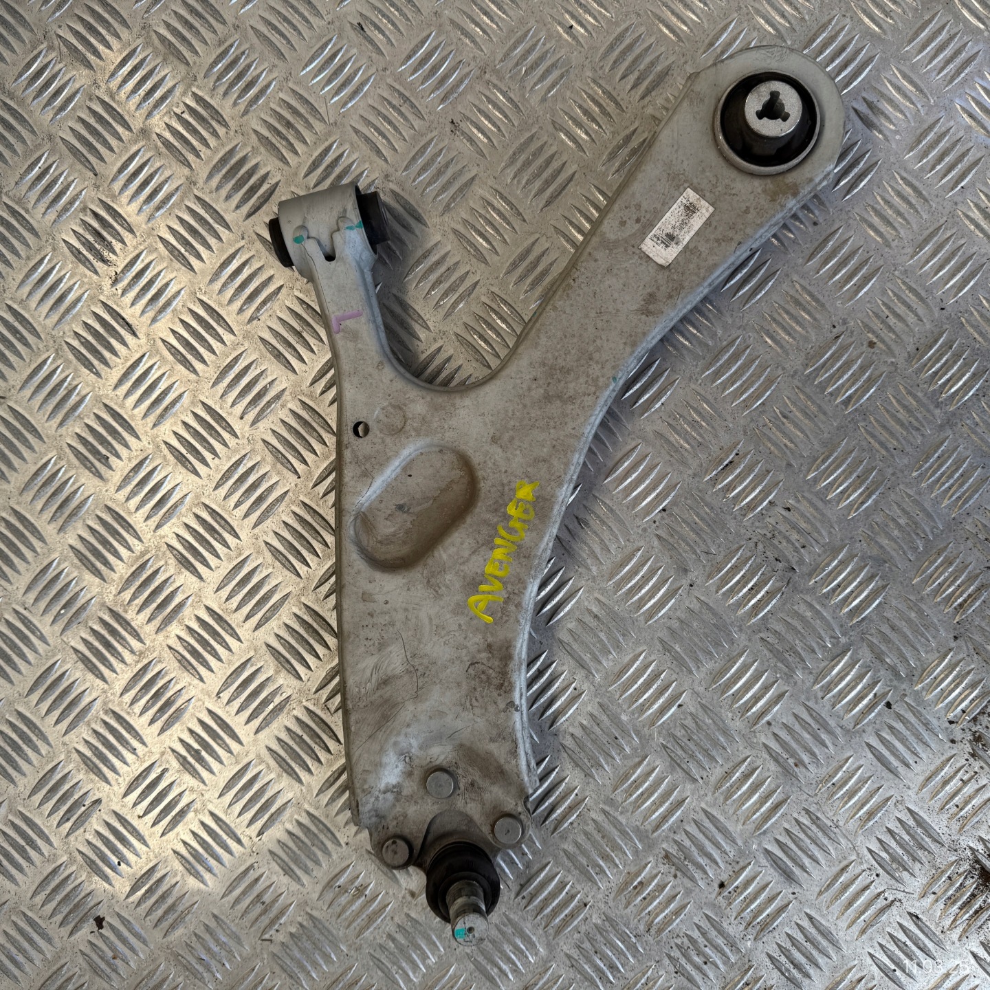 arm front left JEEP AVENGER 2024 ROK