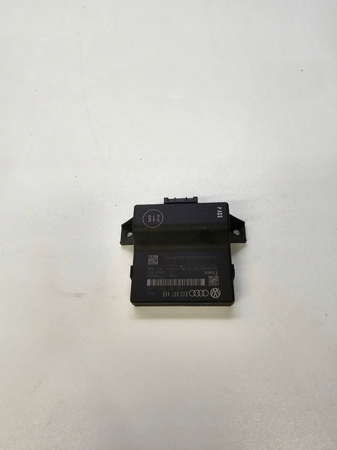 module control unit GATEWAY AUDI A1 Q3 8U 8U0907468