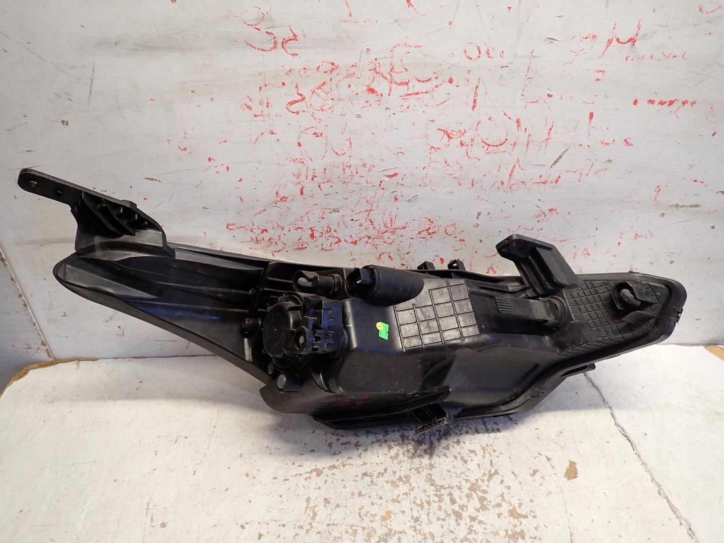 light front front left HYUNDAI I20 II 2015- 92101-C8