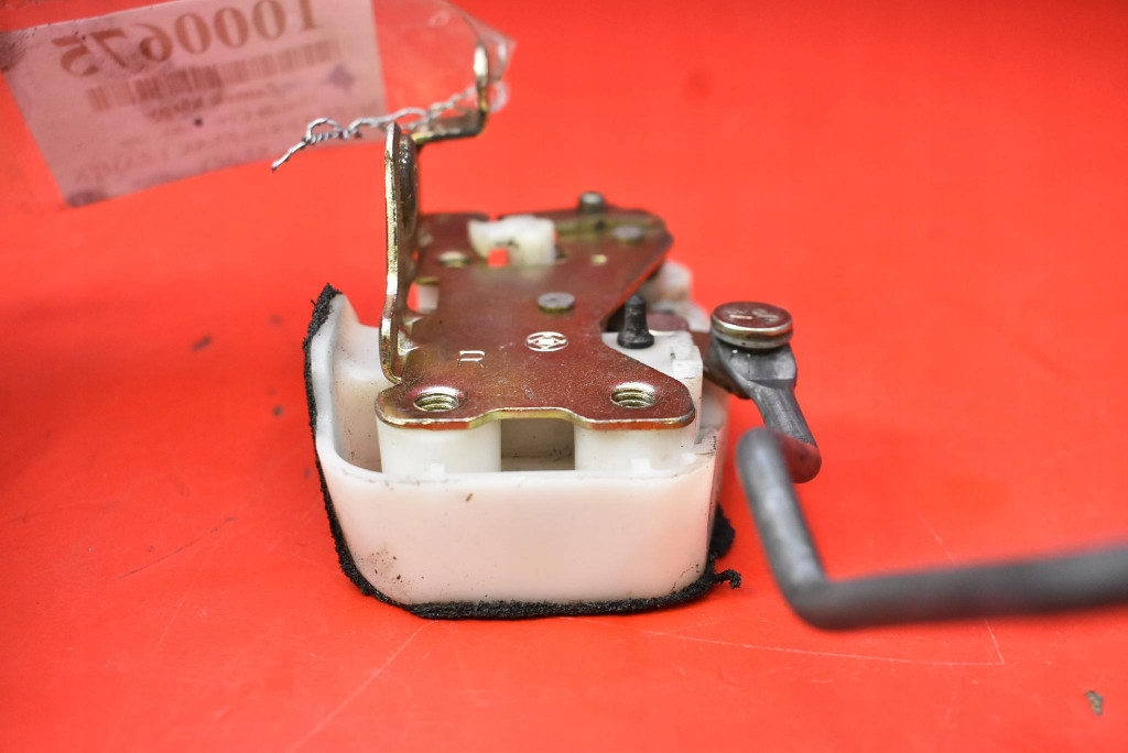 lock bonnet rear part boot HONDA CRV 1 and 95-99