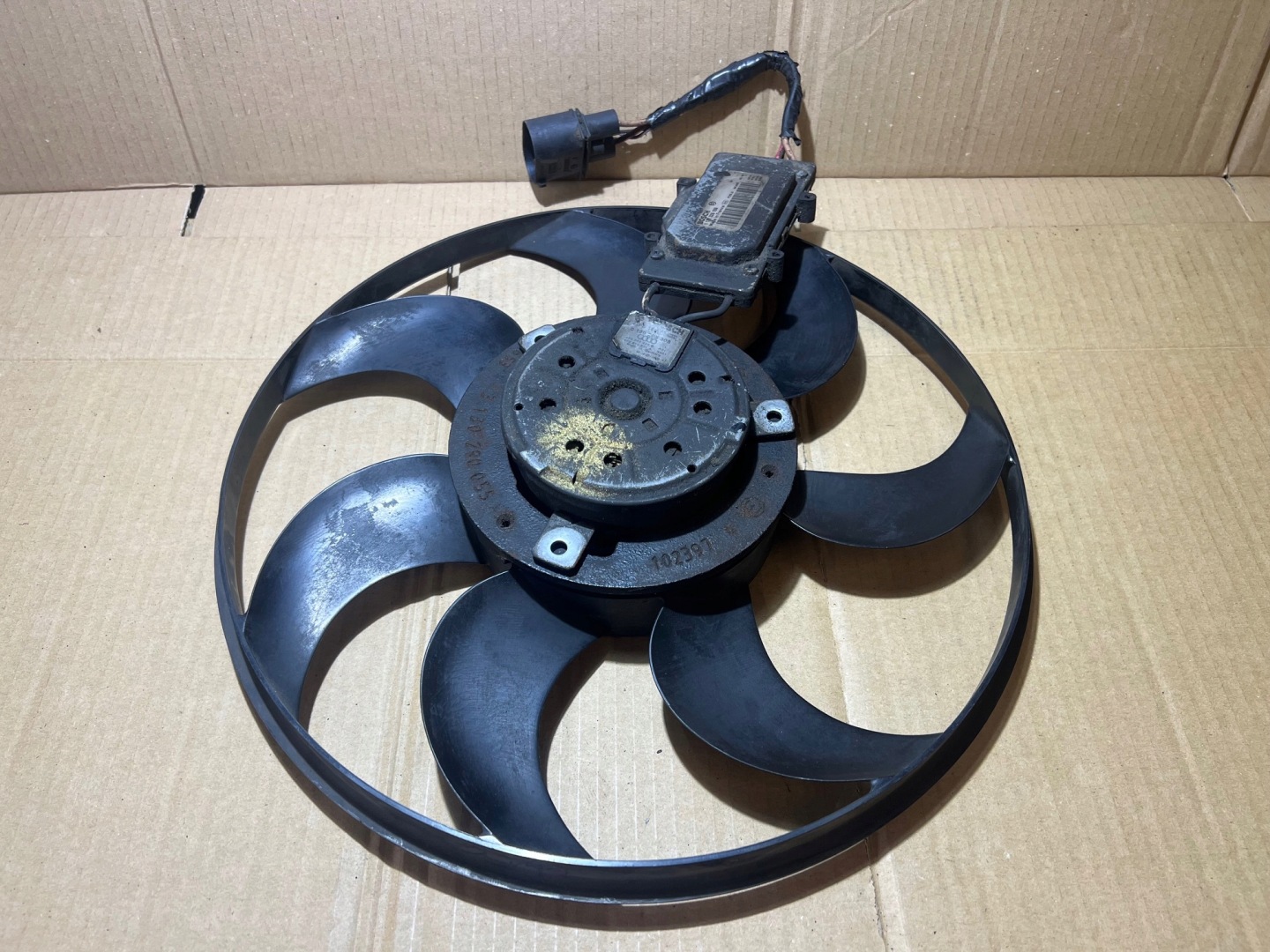 AUDI A6 C6 3.0 TDI module control unit radiator fan right 4F0959455B