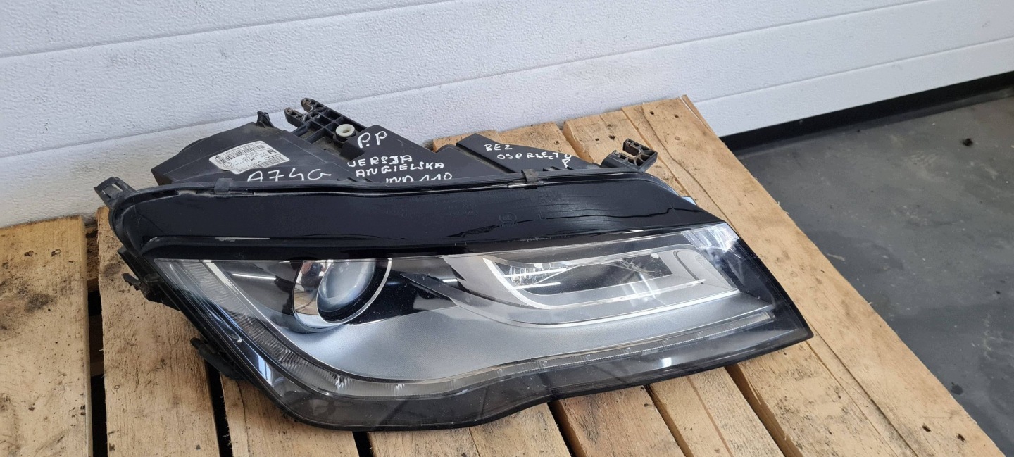 A7 4G light right right front KSENON ANGLIK UK 4G8941006A